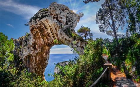 capri natural arch